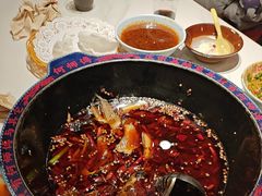 -何师傅美蛙鱼头(汉街店)