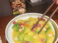 -花菇朵·云山雀 ll 野生菌锅·野果酸汤·精品滇菜(万柳店)