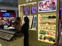 -日上免税店(三径路t3店)