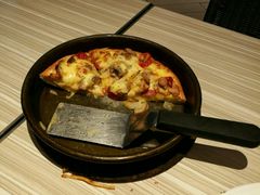 -必胜客(武汉欢乐谷店)