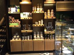 零售区-星巴克臻选(北京前门大街店)