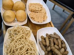 -光头药膳鸡(莱茵小镇店)