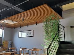 -聚汇三少·龙虾·中餐厅(莫邪路新天地店)