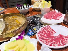 -和院老火锅铜锅烧烤海鲜(朱雀大街店)