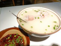 雪豆炖蹄花汤-永乐饭店