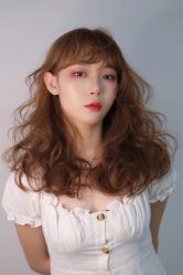 -首脑美发沙龙