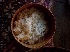 -乌托邦酒吧和餐厅