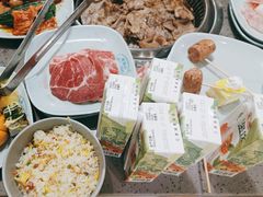 -金滏山烤肉·海鲜·火锅自助餐厅(襄阳万达店)