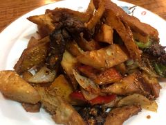 馕炒肉-西域阿里马新疆菜·清真(桂花路店)