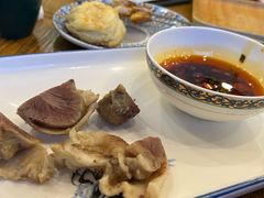 -乡村馕坑肉·烧烤·新疆菜·本地人更爱吃(阿勒泰首店)