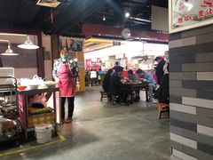 大堂-食上东新街美食街区(民乐新都会店)