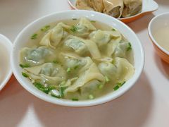 荠菜肉大馄饨-利达汤圆馄饨(川公路店)