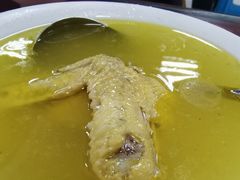 清炖母鸡汤-老丘丘(较场口店)