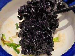 -山明水秀农庄