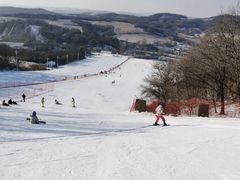 -长春莲花山滑雪场