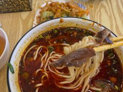 -德元兰州纯汤牛肉面