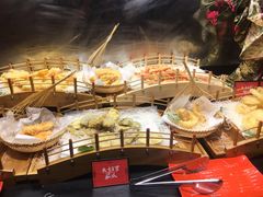 -四海一家自助餐(益田假日广场店)