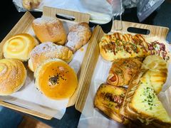 -苹果花园(乳山路店)
