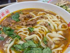 -晋宝章大同刀削面(月坛店)