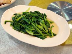 -汗腾格里·风味餐厅(新疆驻京办店)