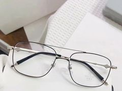 -爱视眸Eyeblling眼镜·依视路·蔡司镜片折扣店(百联南方商城购物中心)