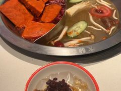 -大龙燚火锅(天安云谷店)