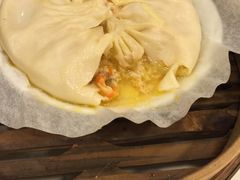 蟹黄汤包-龙咆汤包·手工现包小笼(拱北口岸店)