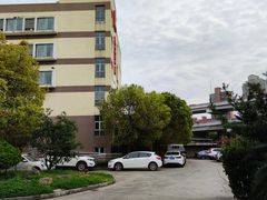 -如家精选酒店(上海塘桥儿童医学中心世博店)