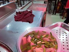 牛花胶牛肚猪肠汤-阿一猪红汤(总店)