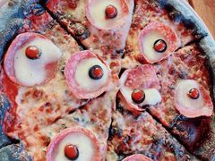 -城市大道红炉披萨烘焙坊