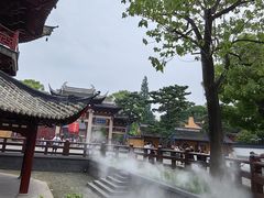 -龙华寺