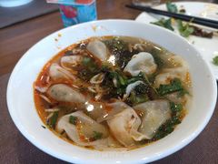 -绍兴上虞雷迪森云锦大酒店