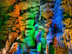 -泰安地下龙宫景区