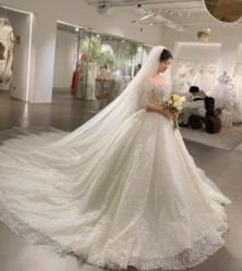 -艾米丽婚纱礼服