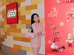 -王府井百货熙地港店