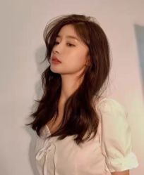 -首脑美发沙龙