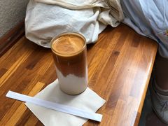 -Line 咖啡(石厦花园店)