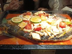 -夯鱼烤鱼·尔滨地标美食(中央商场店)