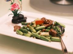 芦笋炒黑毛猪-兴悦酒家(保利克洛维店)