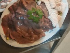 -华哥新鲜猪精品美食