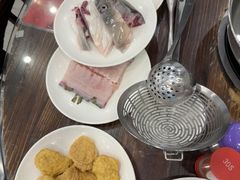 -正能量脆肉鲩火锅