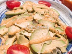 牛油果蔬菜沙律-小乔回转寿司(铁东万象汇店)