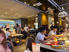-吉布鲁牛排海鲜自助(假日国际店)