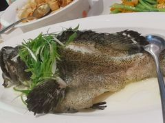 -万龙洲海鲜(大兴绿地缤纷城店)