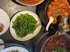 -万重锦·人文川菜馆(骡马市店)