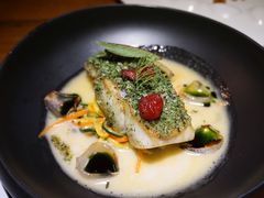 煎海鲈鱼配意大利节瓜面-AZUL by FUEL蓝色·法式酒馆(琶醍店)