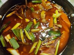 -霄汉牛三鲜湖北砂锅菜(万松园2店)