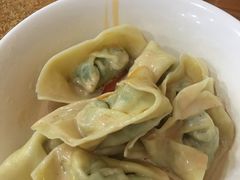 冷馄饨-潘国仙耳光馄饨(黄家阙路店)