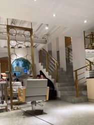 -菲·木田moontin造型salon