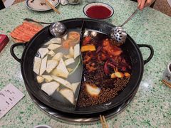-鸿姐老火锅(疁城新天地店)
